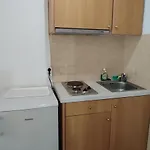 Πανσιόν Elena