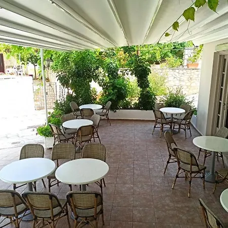 Elena Guest house Agios Nikitas