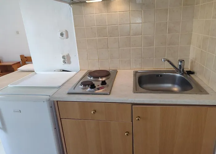 Elena 3* Agios Nikitas